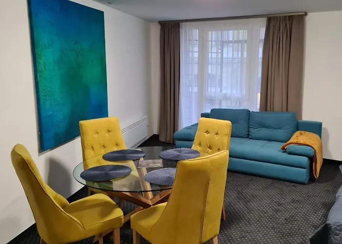 Center Apartmanhaz Eger