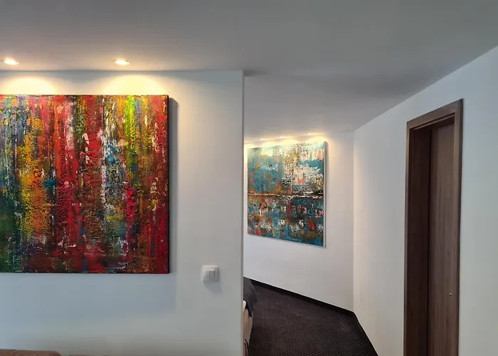 Lägenhet Center Apartmanhaz Eger