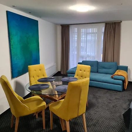 Center Apartmanhaz Eger