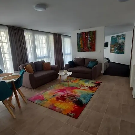 Center Apartmanhaz Eger