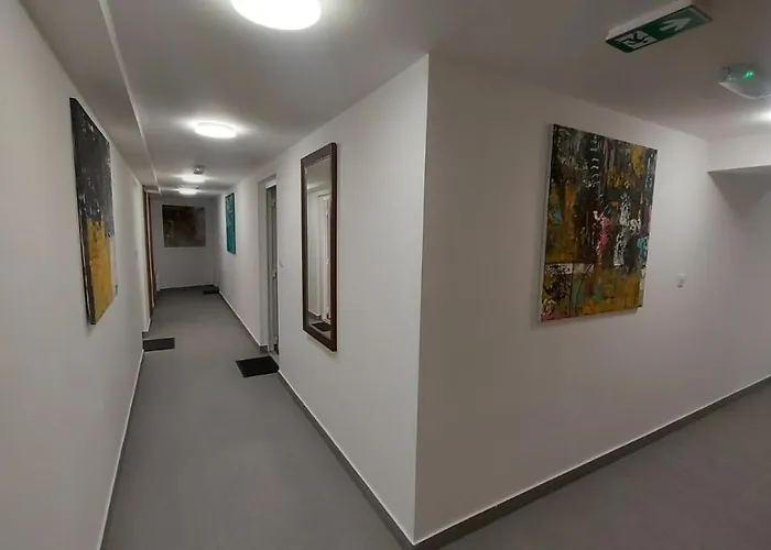 Center Apartmanhaz